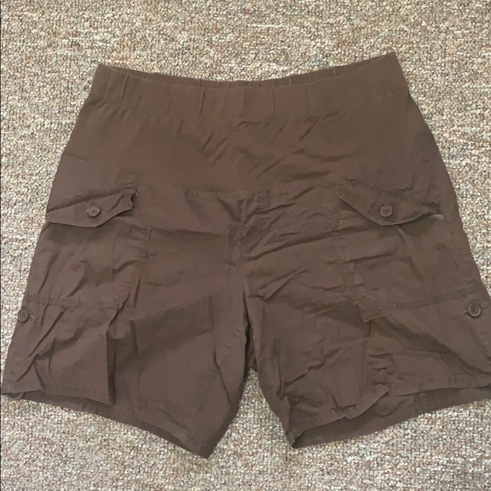 Maternity shorts